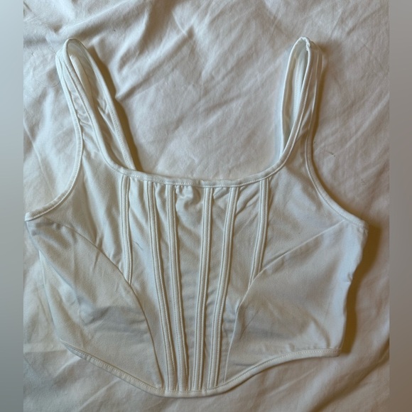 SHEIN Other - SHEIN White cropped top